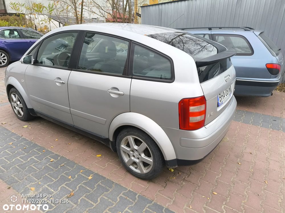 Audi A2 1.4 - 6