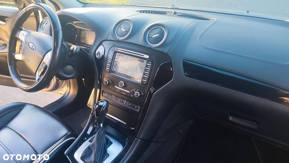 Ford Mondeo 2.0 TDCi Titanium X - 11
