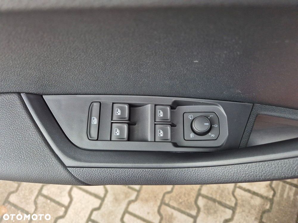 Skoda Karoq 1.5 TSI ACT Sportline DSG - 16