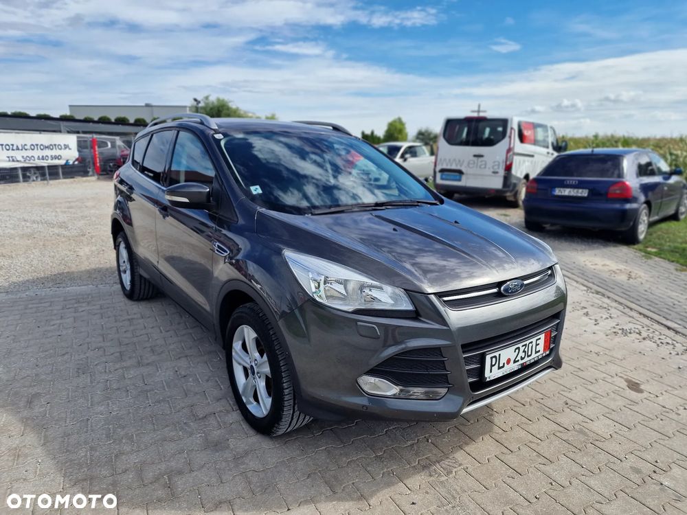 Ford Kuga 2.0 TDCi 2x4 Business Edition - 4