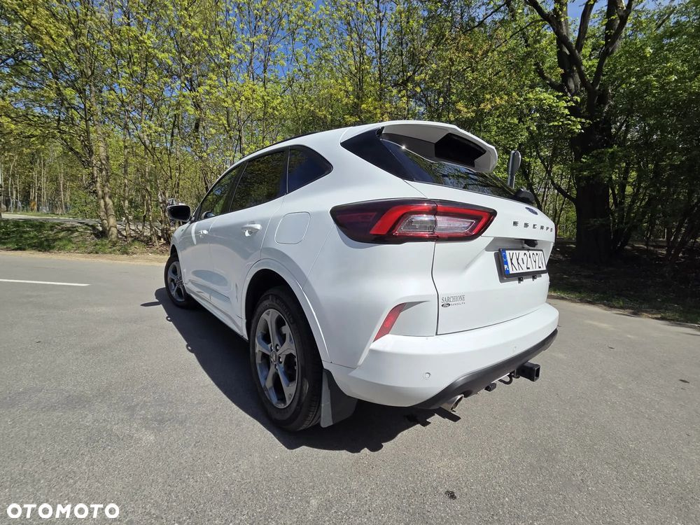 Ford Kuga - 8