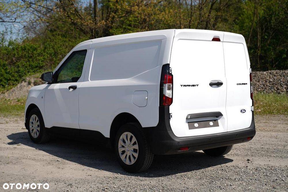 Ford Transit Courier 1,9t Trend - 6