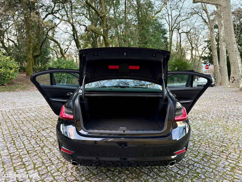 BMW 330 e Corporate Edition Auto - 19