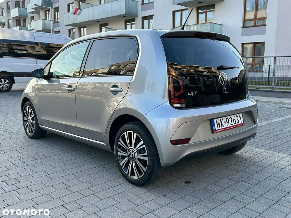 Volkswagen up! 1.0 Black Style - 3