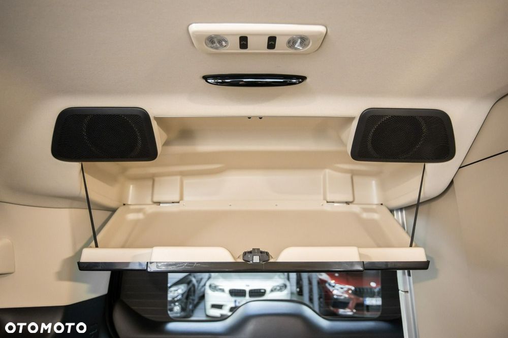 Mercedes-Benz Klasa V 250 d lang 4Matic 9G-TRONIC Avantgarde Edition 2023 - 34