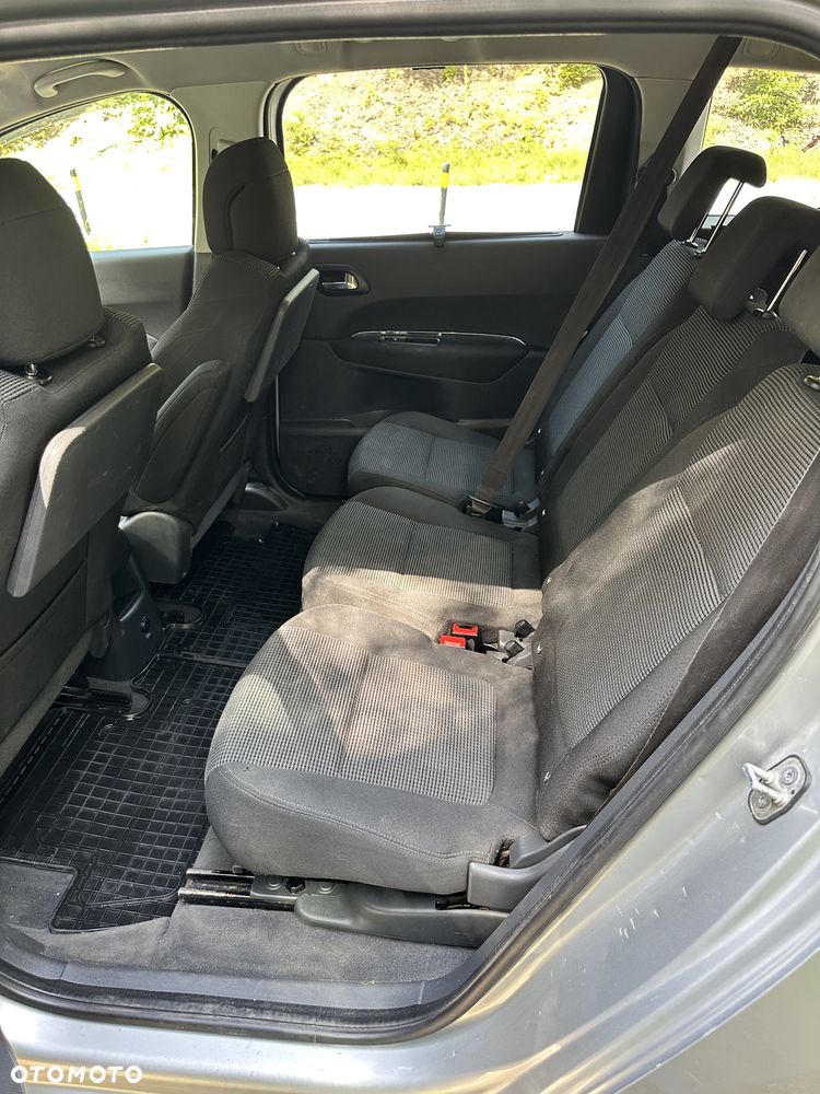 Peugeot 5008 - 6