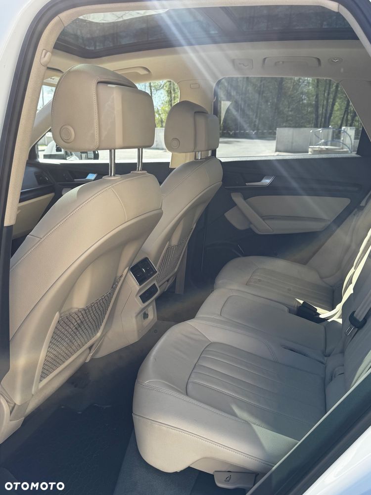 Audi Q5 2.0 TFSI Quattro S tronic design - 11