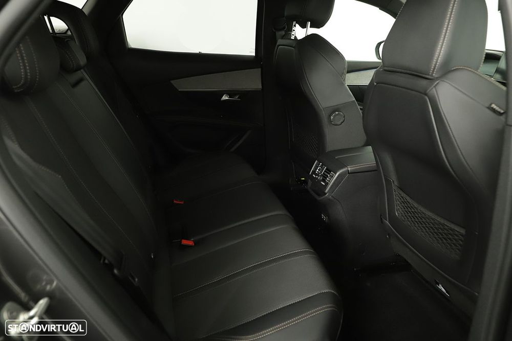 Peugeot 3008 1.2 PureTech GT EAT8 - 23