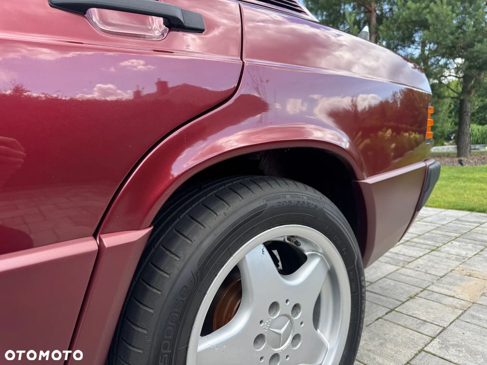Mercedes-Benz W201 (190) - 19