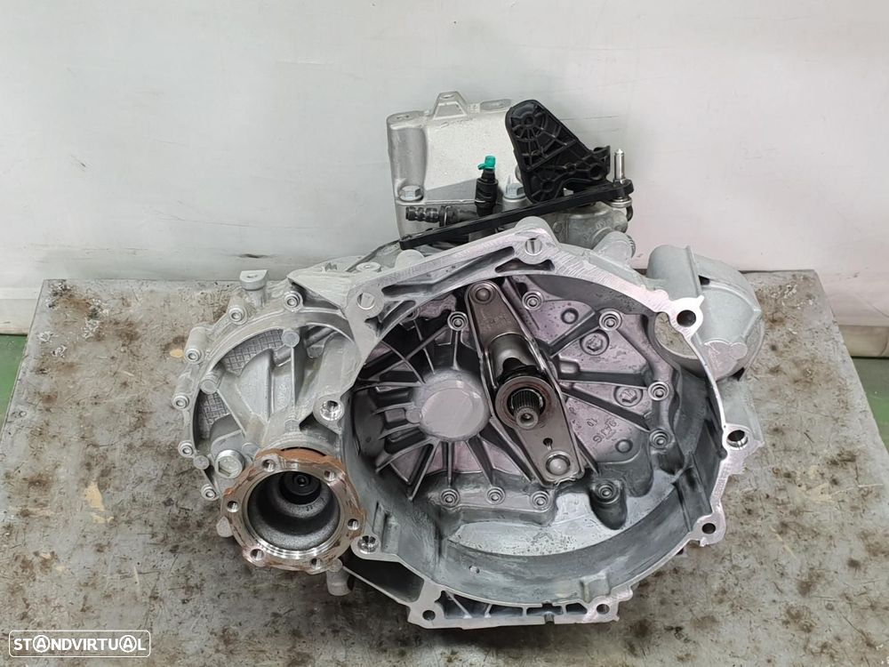 CAIXA DE VELOCIDADES SEAT IBIZA KJ1 REF. UHC - 1