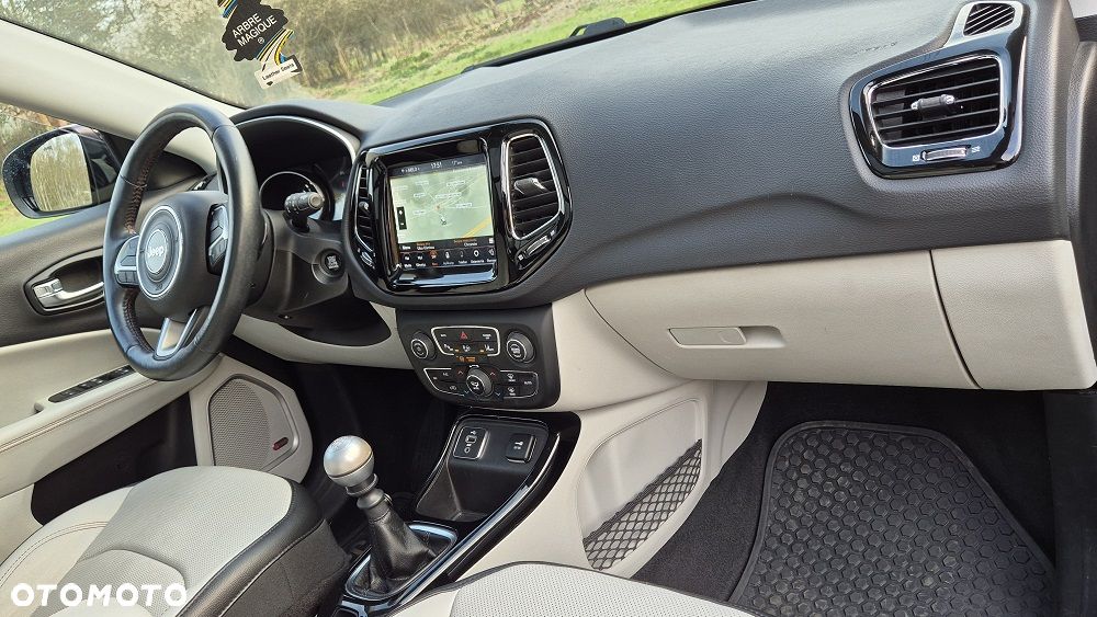 Jeep Compass 1.4 MultiAir Limited - 30