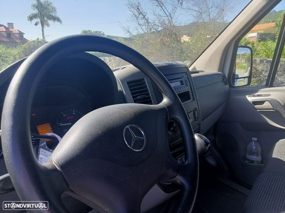 Mercedes-Benz Sprinter - 9