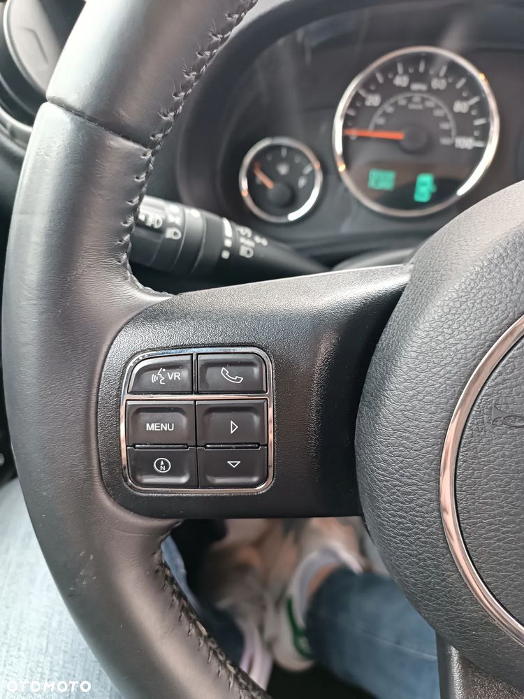 Jeep Wrangler - 14
