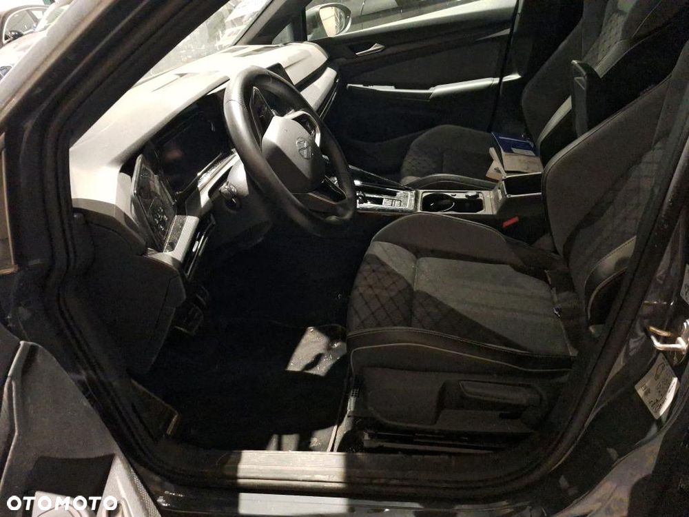 Volkswagen Golf 1.5 eTSI OPF DSG R-Line - 8