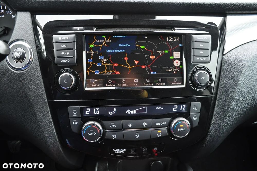 Nissan Qashqai 1.3 DIG-T TEKNA - 11