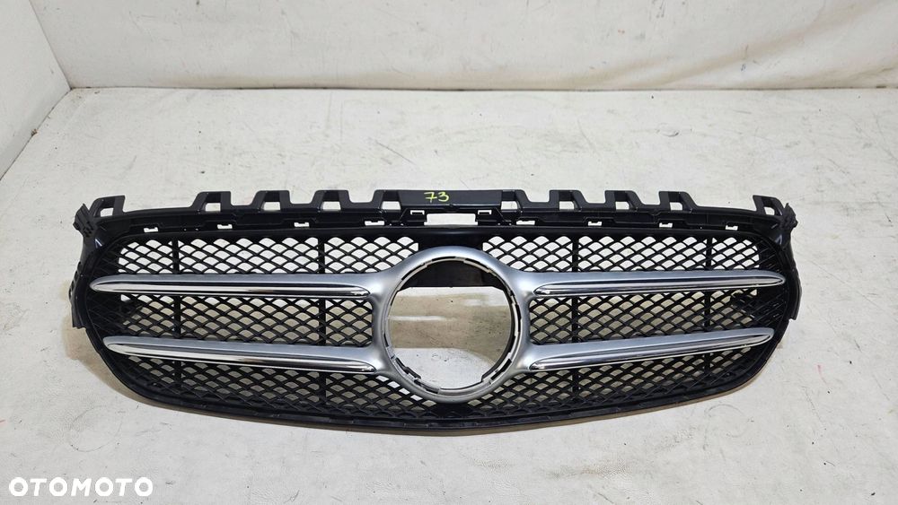grill atrapa mercedes b-klasa w247 a2478885700