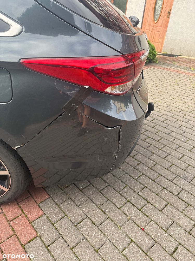 Hyundai i40 Kombi blue 1.7 CRDi DCT Premium - 6