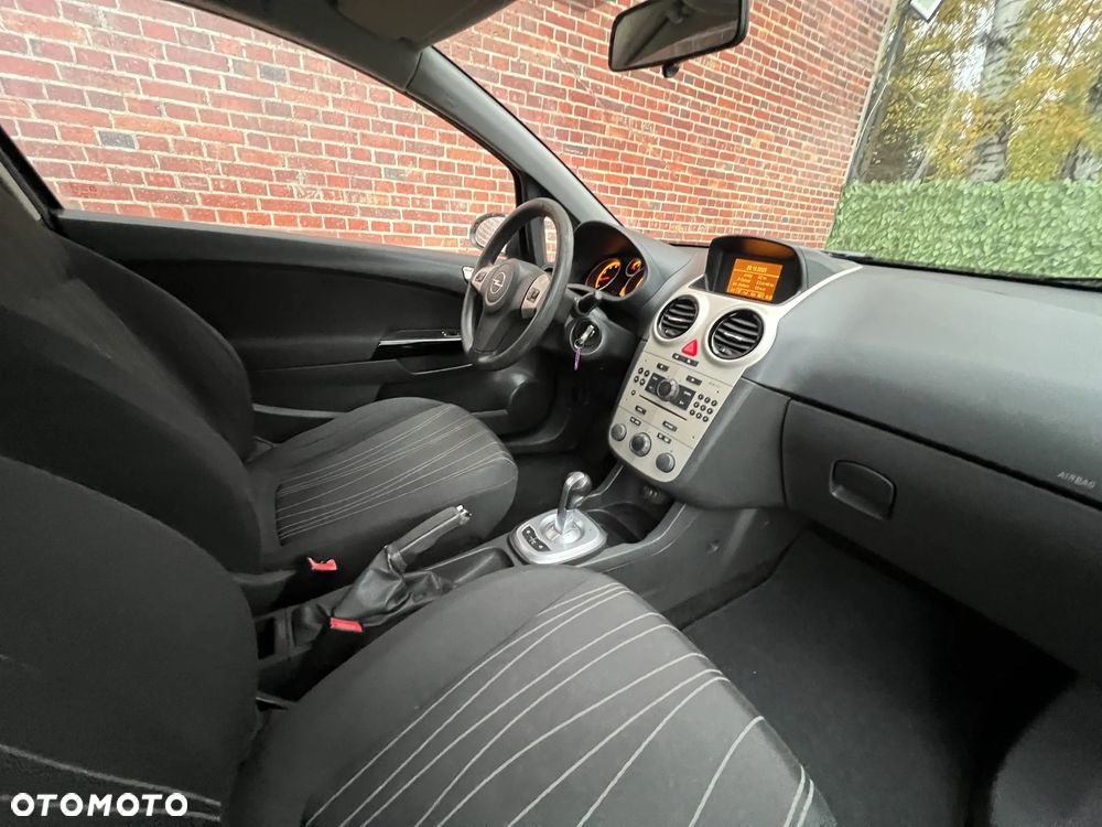 Opel Corsa - 8