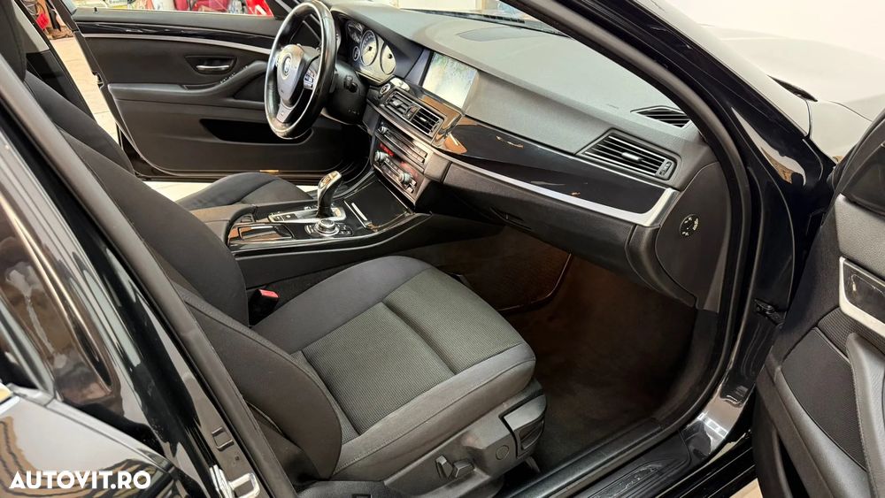 BMW Seria 5 520d - 8