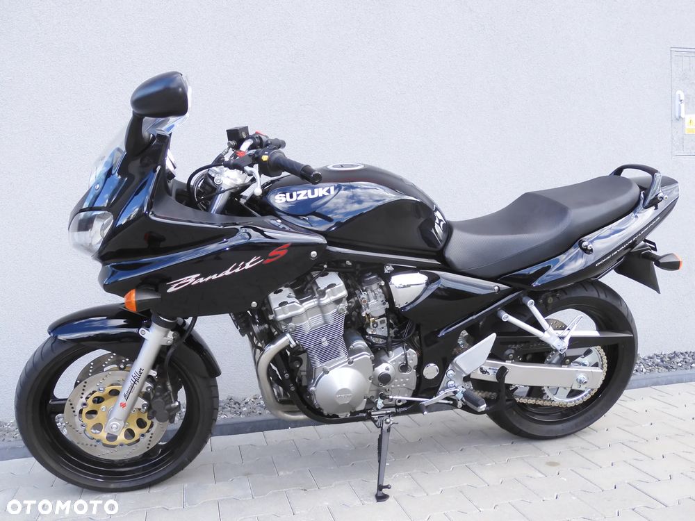 Suzuki Bandit - 24