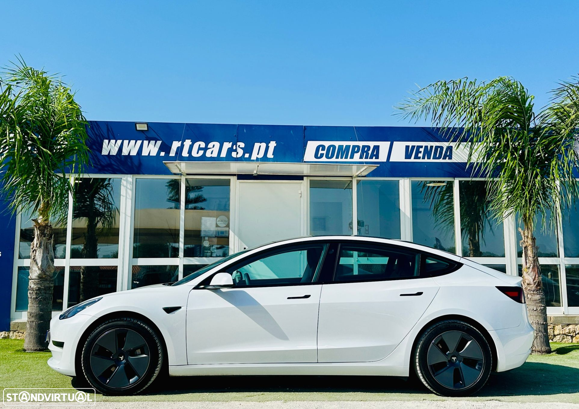 Tesla Model 3 Standard Range Plus RWD - 4