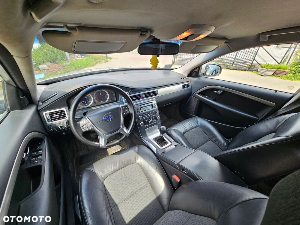 Volvo V70 1.6D DRIVe Momentum - 10