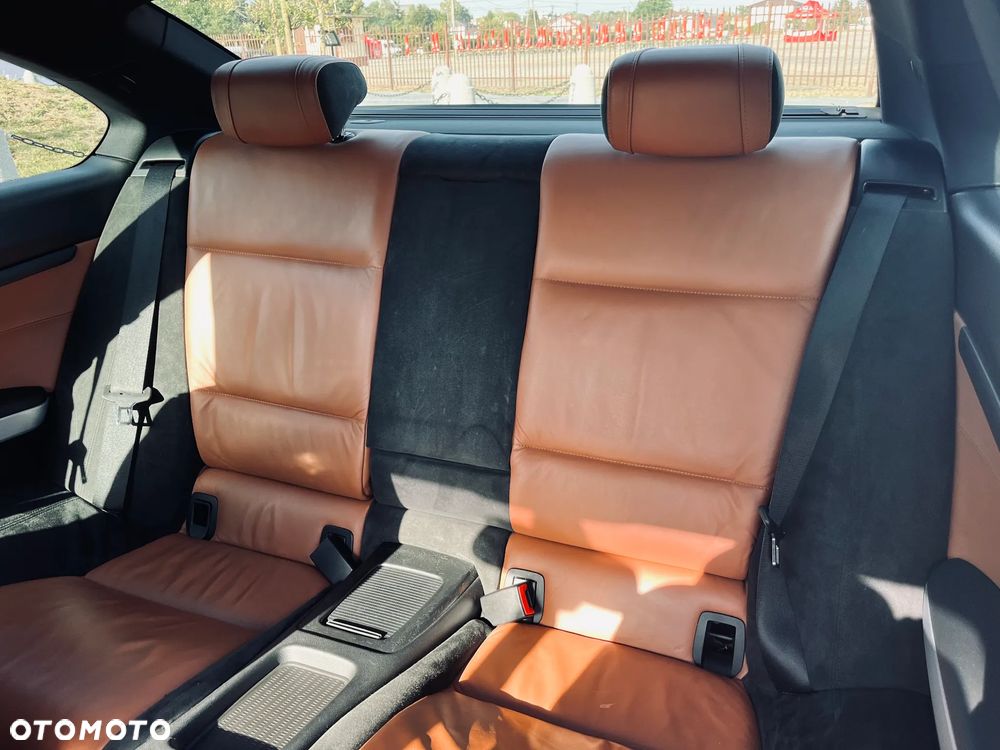 BMW Seria 3 320d - 8