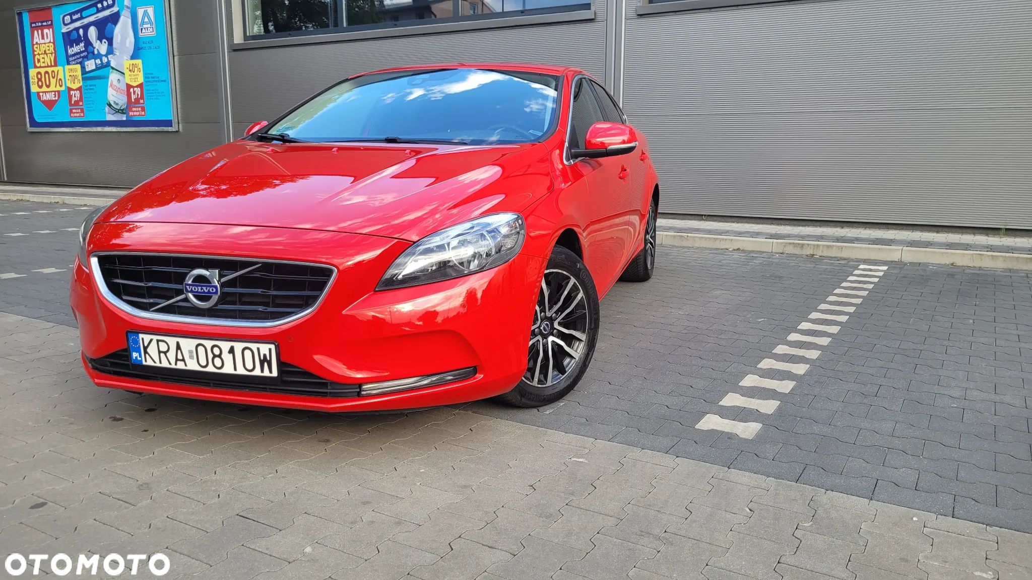Volvo V40 D3 Drive-E Momentum - 1