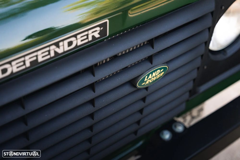 Land Rover Defender 90 2.5 TDi Metal Top - 17