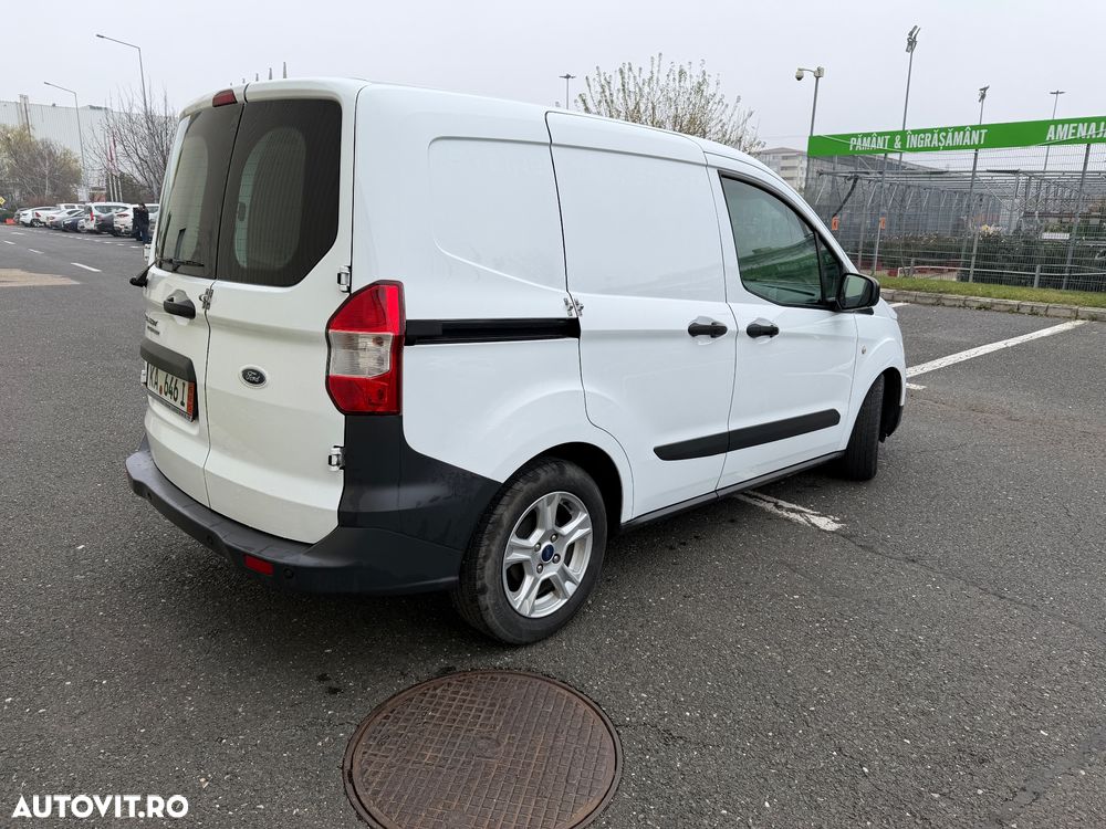 FORD Tourneo Courier 2020 — imagine 3