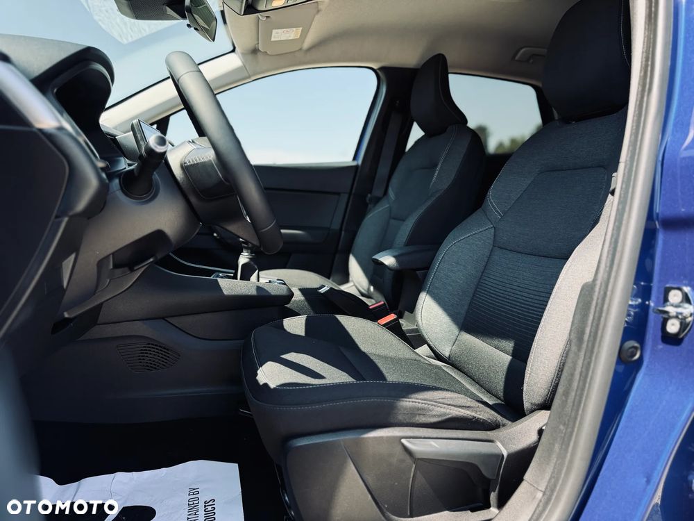 Renault Captur TCe 100 BUSINESS EDITION - 24