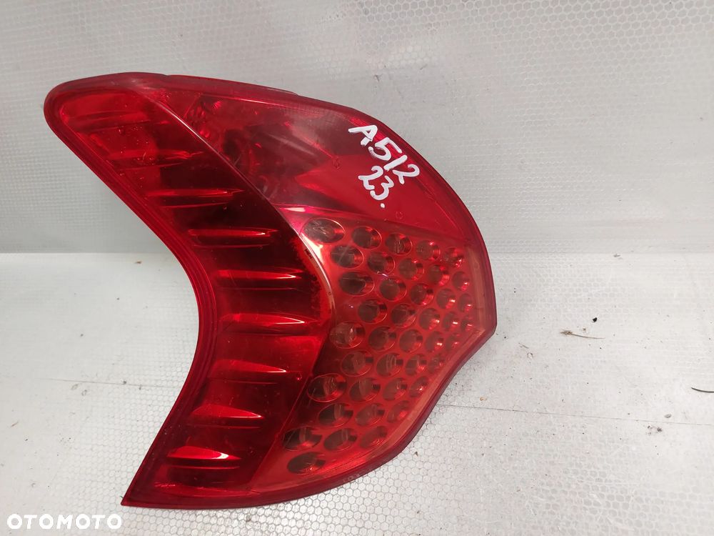 .  LAMPA TYL TYLNA LEWA PEUGEOT 3008 - 1