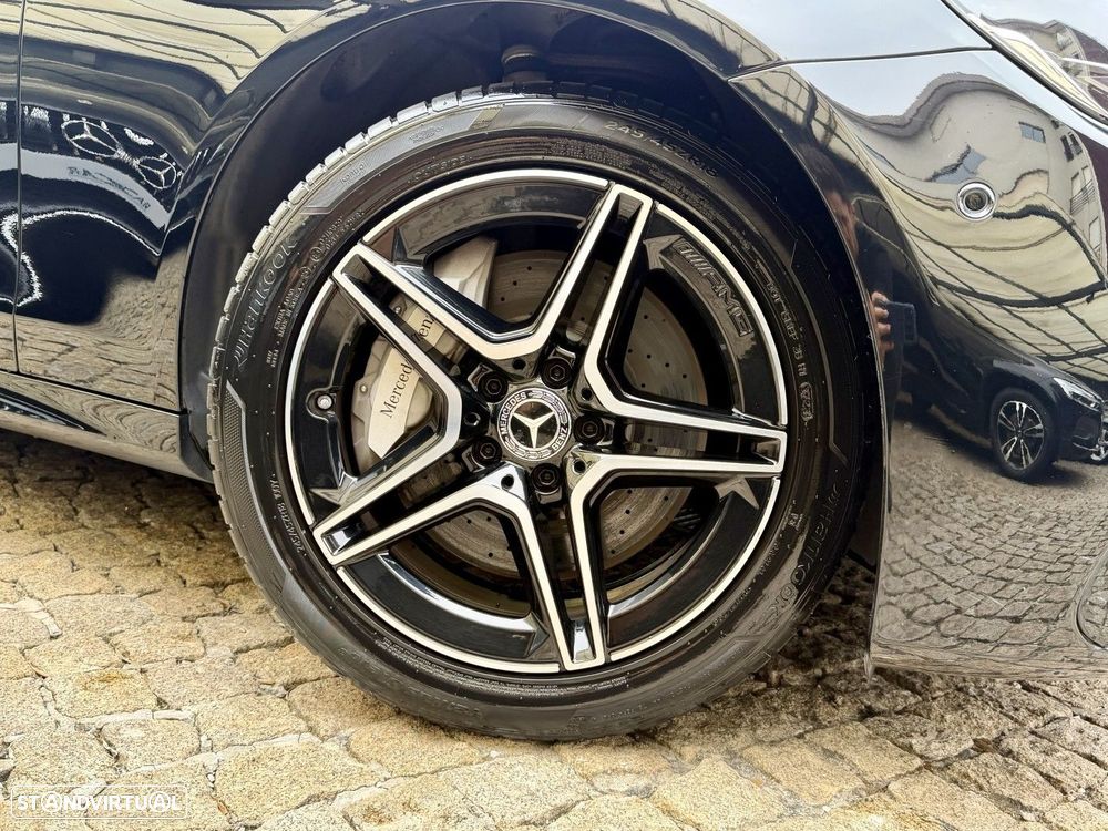 Mercedes-Benz E 300 de AMG Line - 10