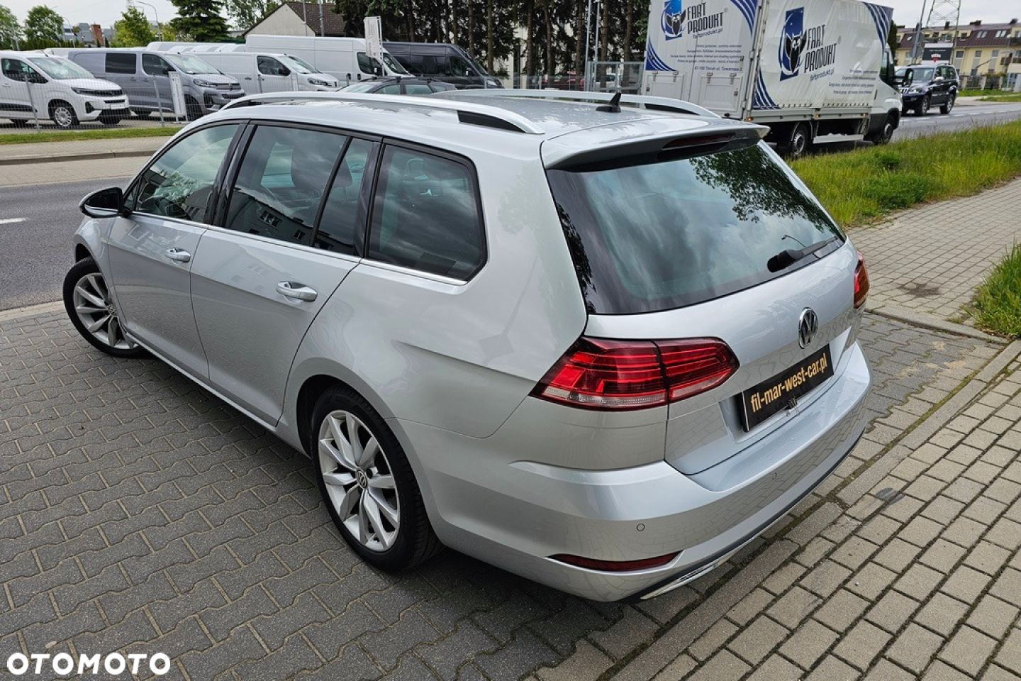 Volkswagen Golf - 9