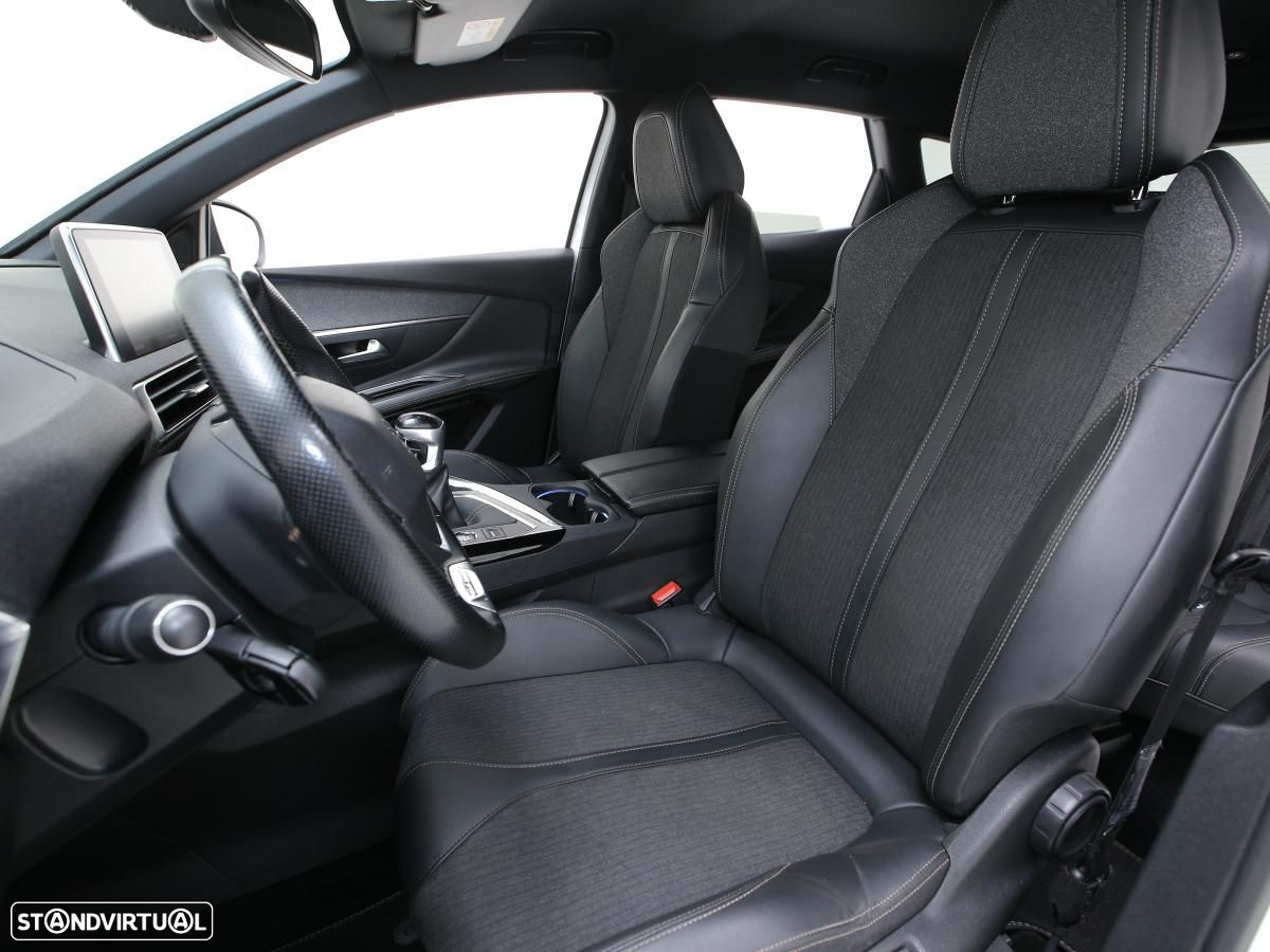 Peugeot 3008 - 8