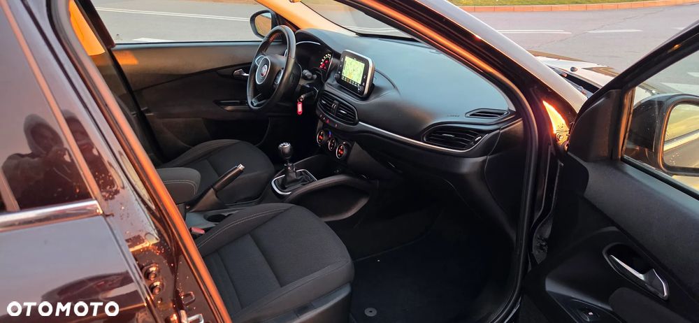 Fiat Tipo 1.4 T-Jet Lounge - 8