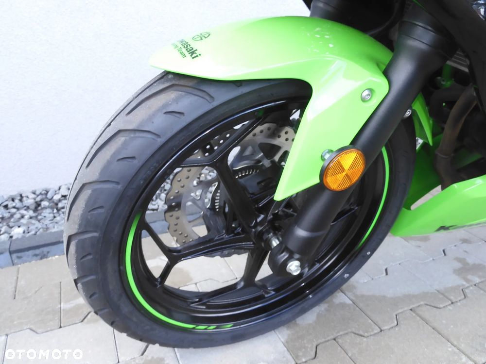 Kawasaki Ninja - 23