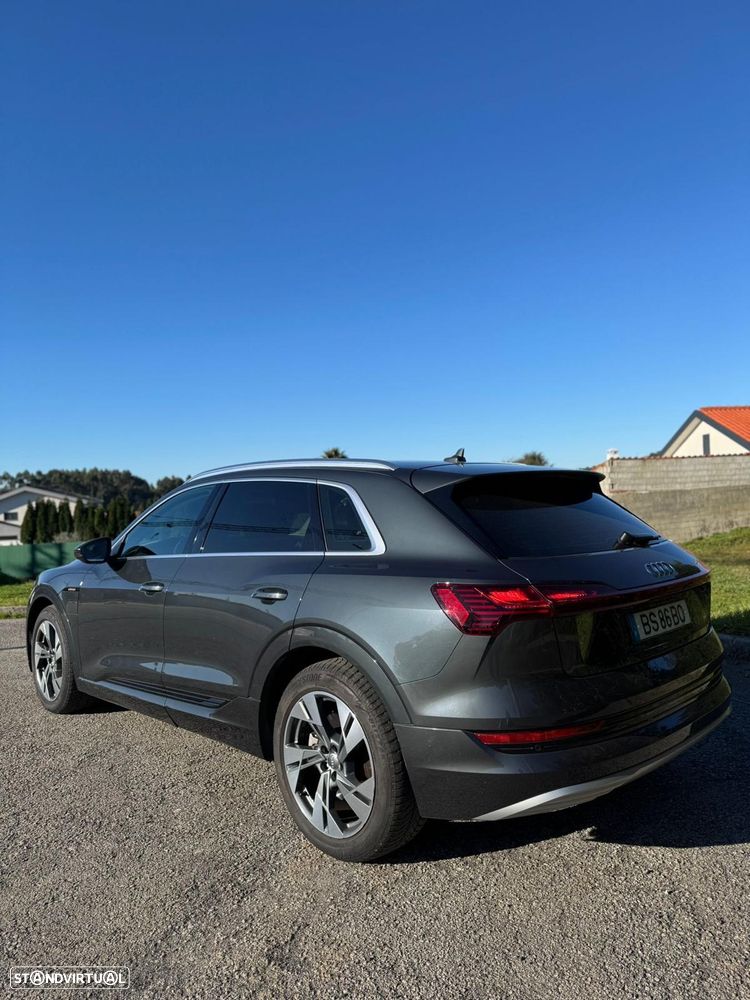Audi e-tron 50 quattro Advanced - 13