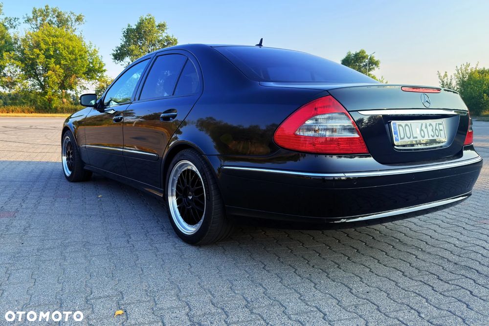 Mercedes-Benz Klasa E - 6