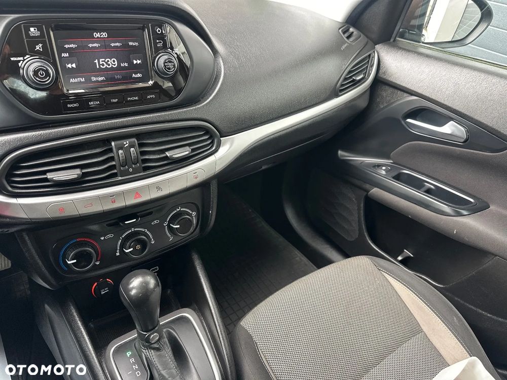 Fiat Tipo 1.6 E-Torq 16v Easy - 19