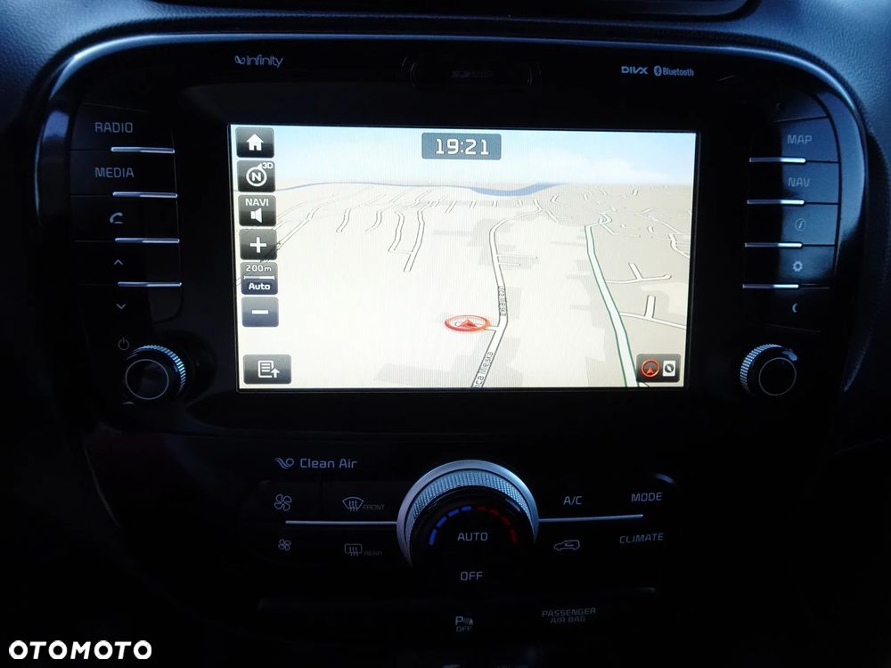 Kia Soul 1.6 CRDI XL - 25
