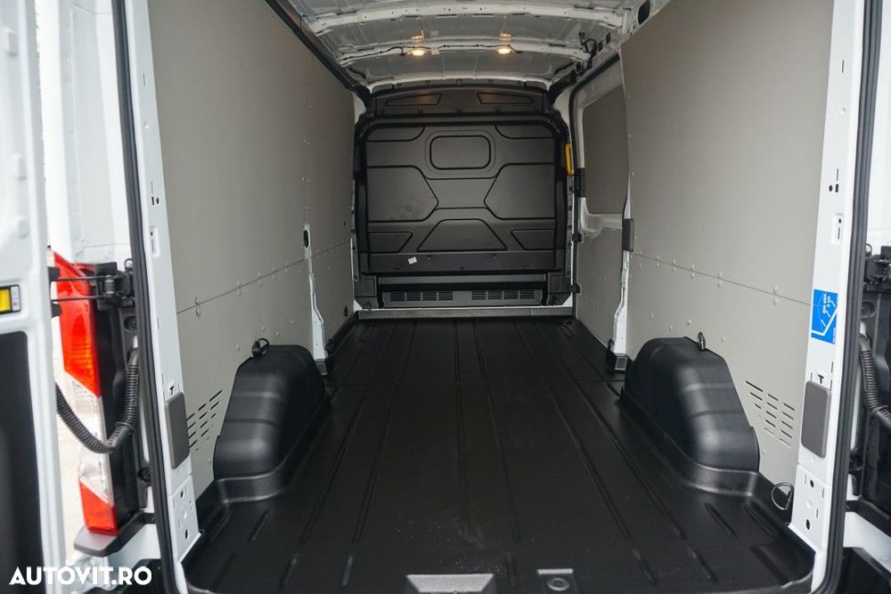 Ford Transit - 7