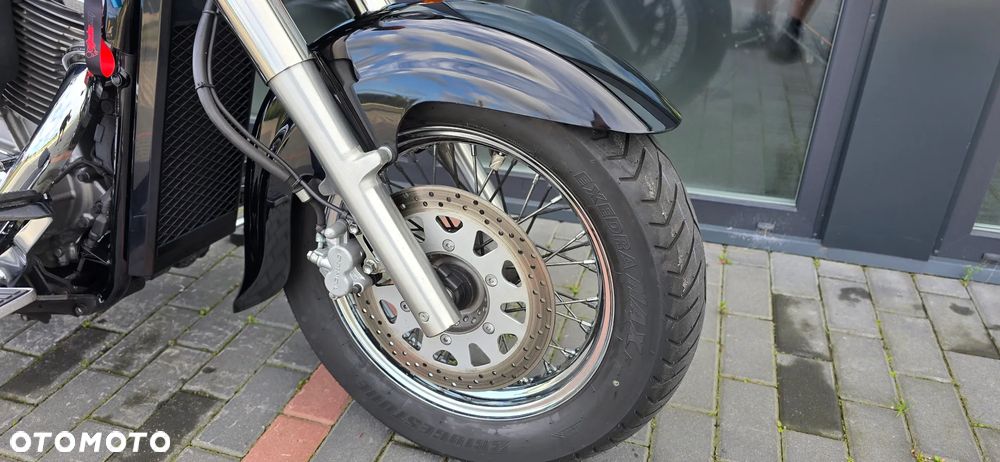 Suzuki VL 800 Volusia - Boulevard C50 - 7