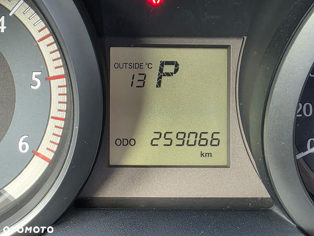 Toyota Land Cruiser 3.0 D-4D Automatik 60th Anniversary - 20