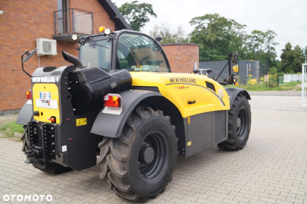New Holland TH 7.32 Plus ładowarka teleskopowa - 4