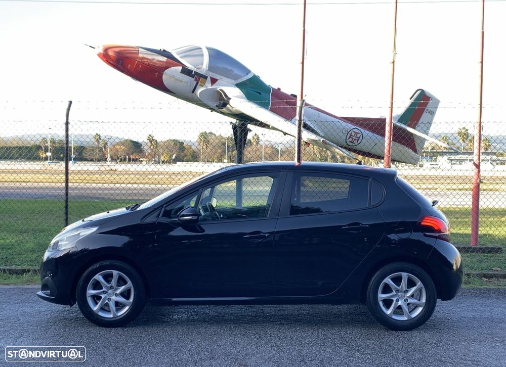 Peugeot 208 1.2 PureTech Allure - 2