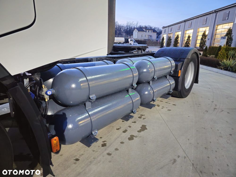 Iveco S-WAY 460 CNG METAN / STANDARD / RETARDER - 8