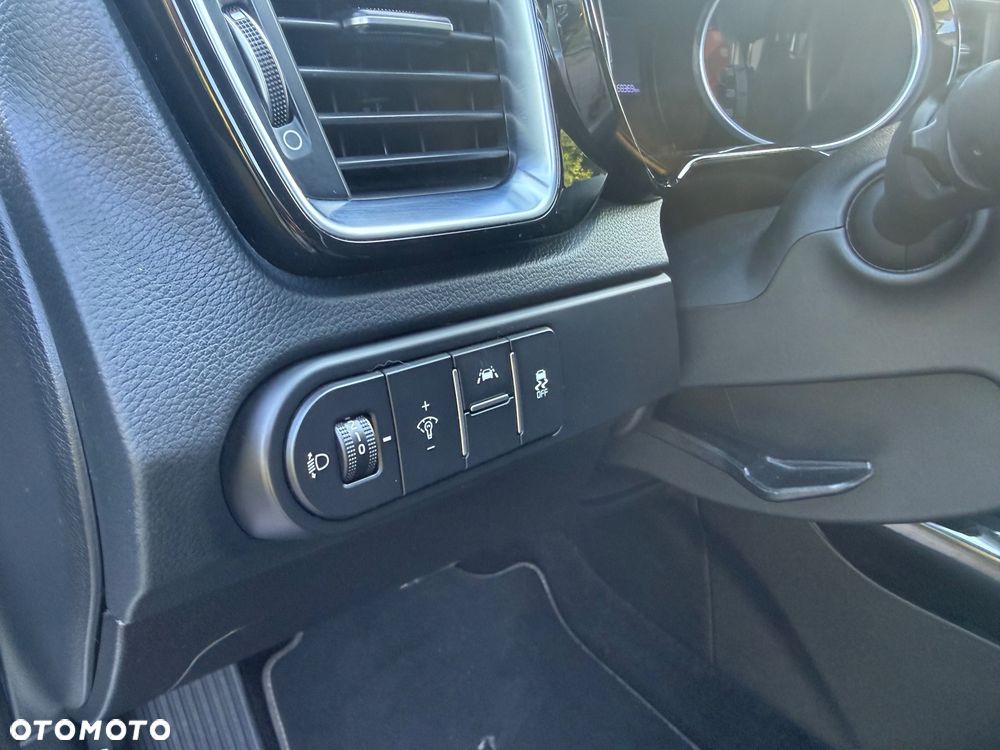 Kia Ceed 1.6 CRDi SCR L Business Line Plus DCT - 19