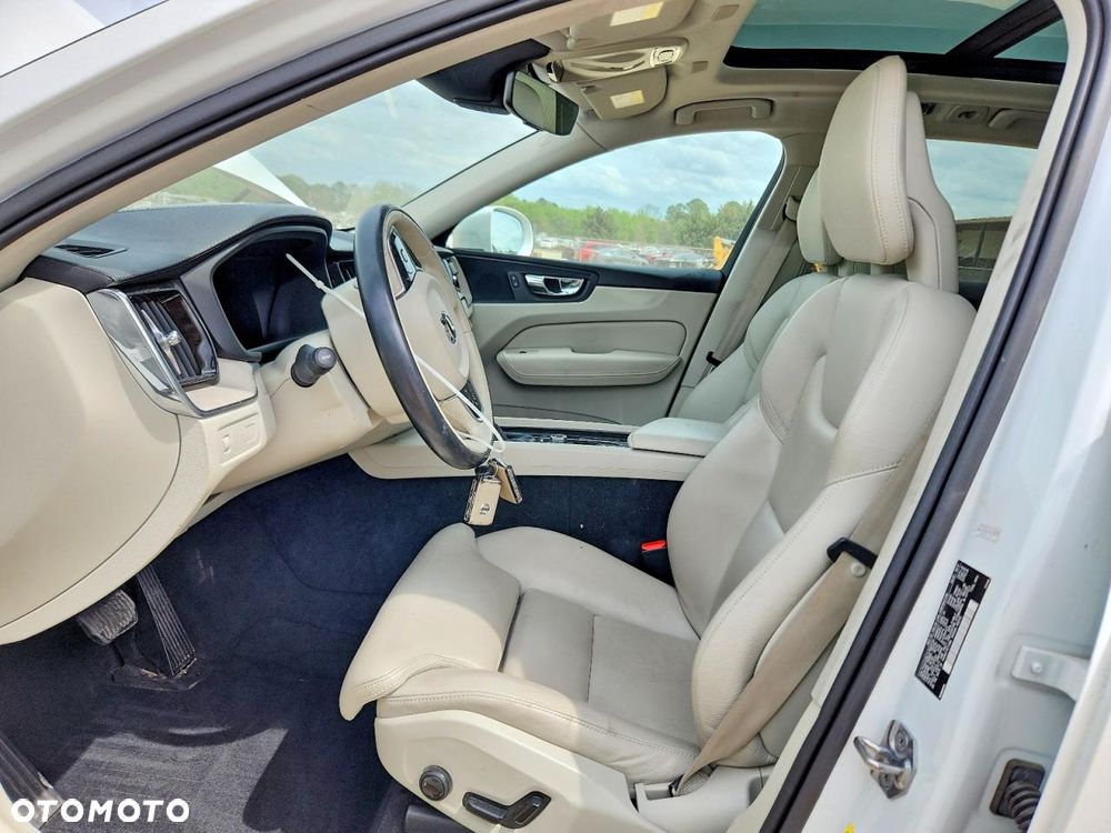 Volvo XC 60 T5 AWD Geartronic Momentum - 7