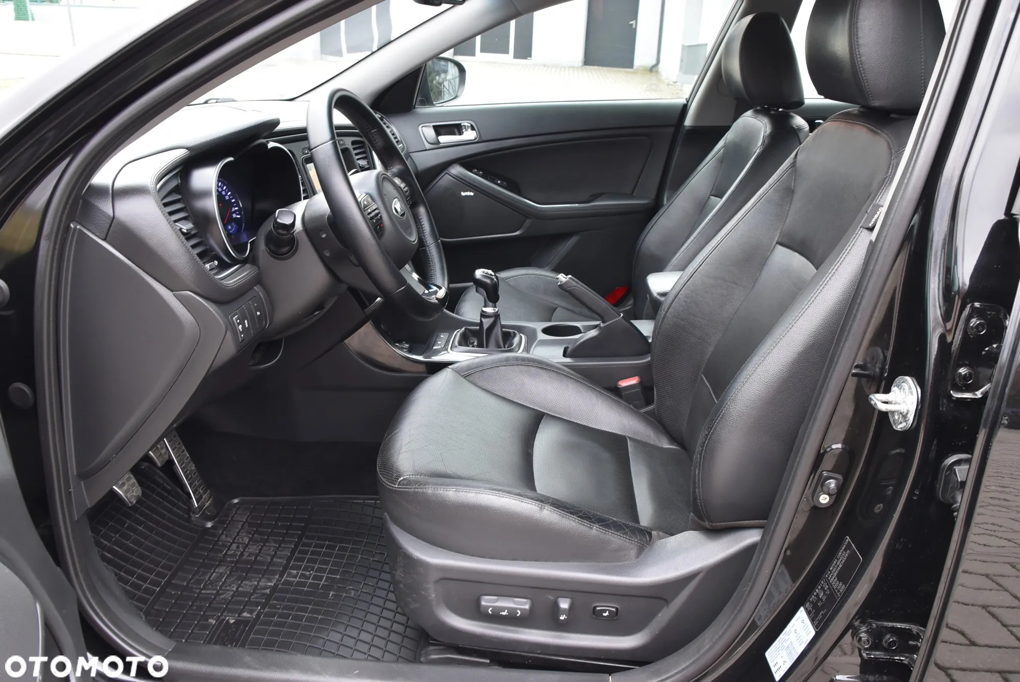 Kia Optima - 26